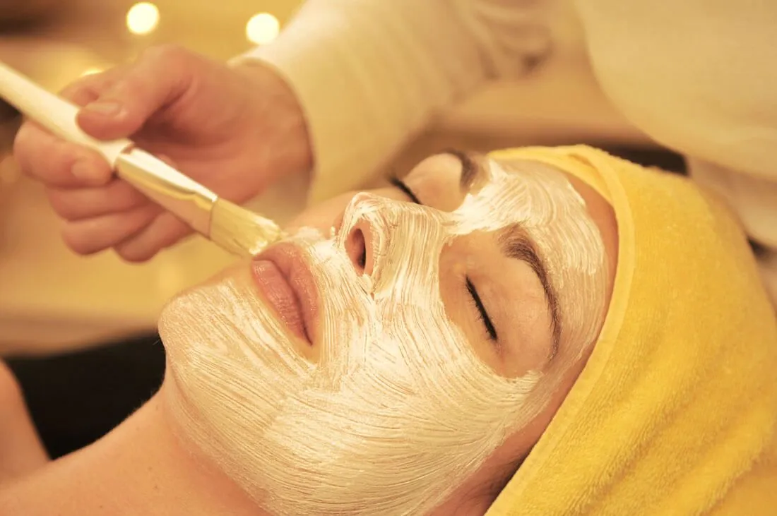 Kosmetische Gesichtsbehandlung Ausbildung